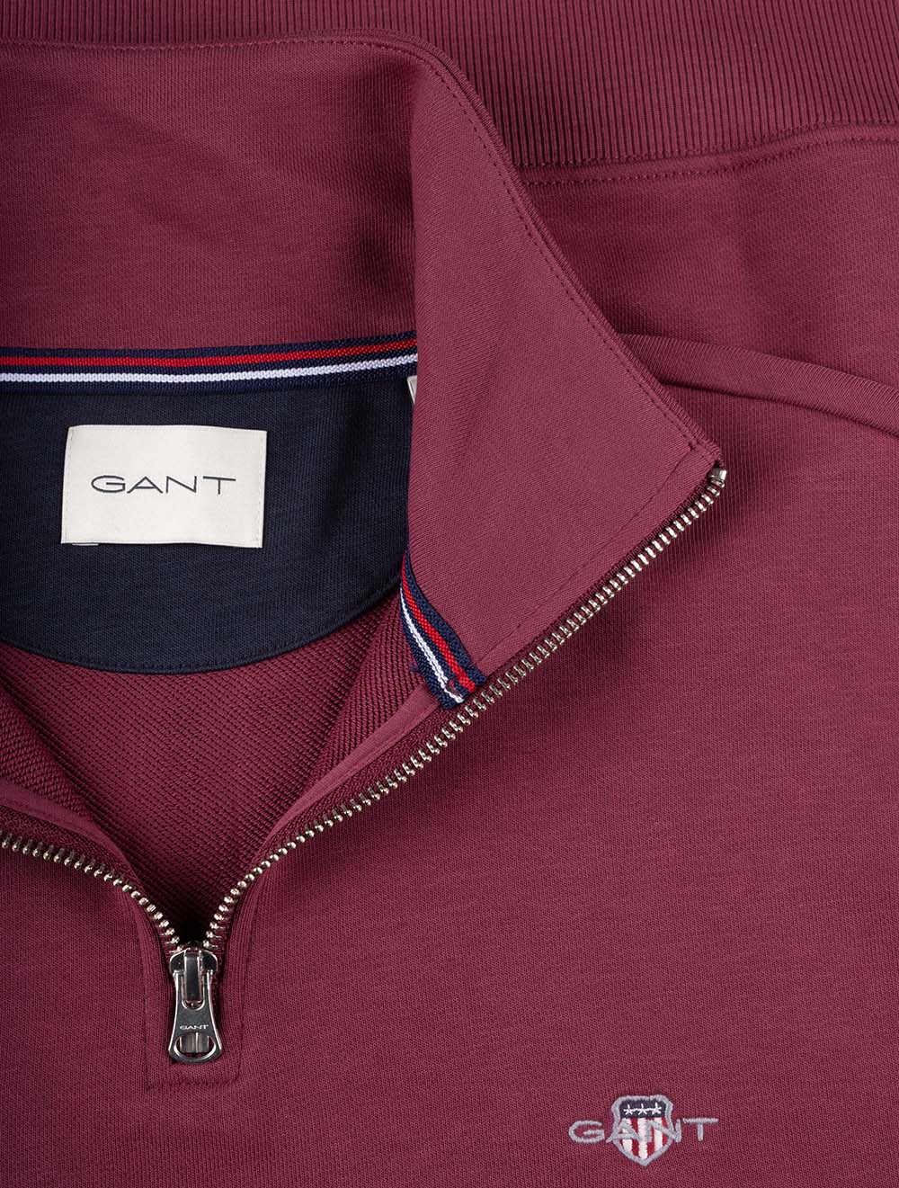 Regular Fit Shield Half Zip Sweatshirt Wine Red