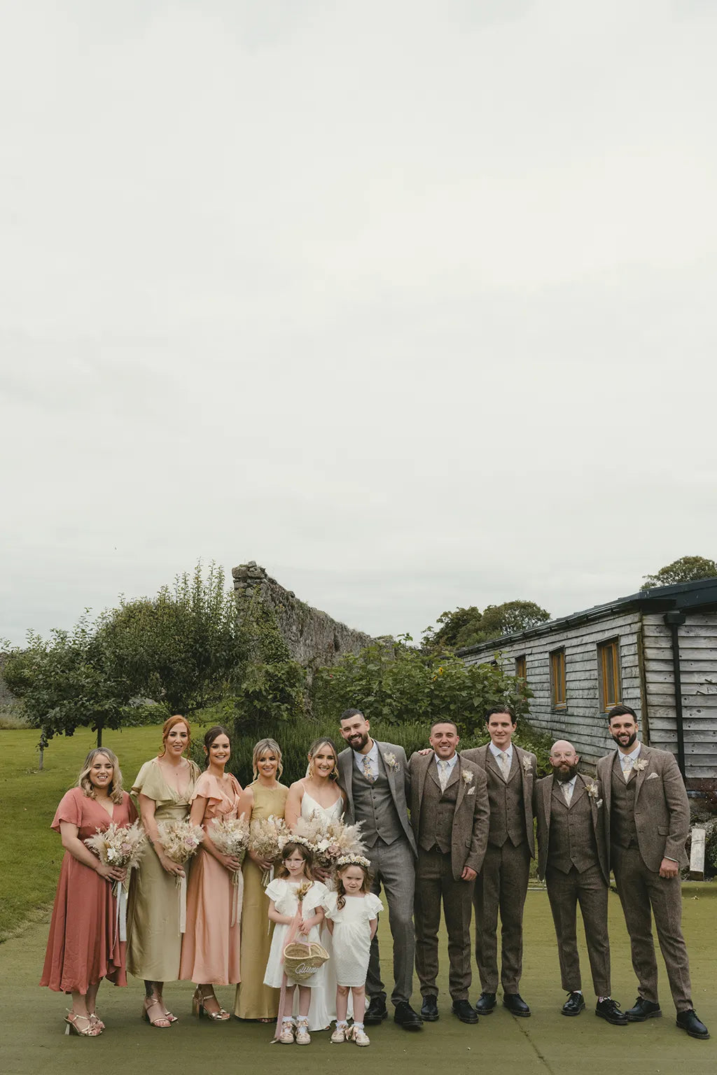 boho-cloughjordan-house-wedding-by-paula-gillespie-82.webp