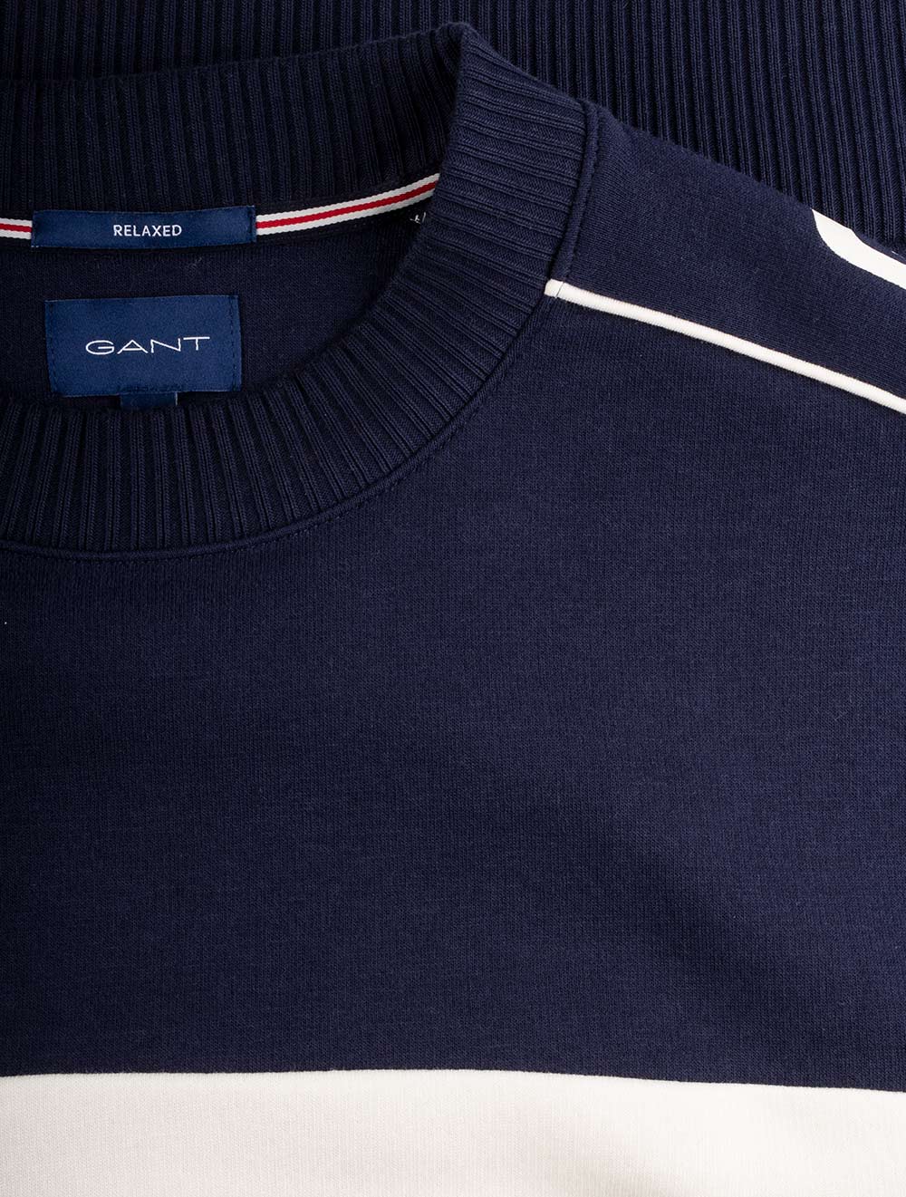 Gant Retro Shield Block Crewneck Evening Blue AI3